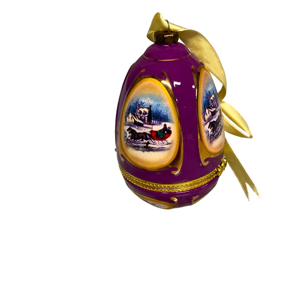 Musical Hinged Ceramic Egg 4" Christmas Ornament - It Came Upon a Midnight Clear